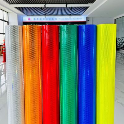 Хорошая цена ASTM самоклеящийся микропризматический бриллиантовый ретрорефлексивный рефлексивный винил онлайн