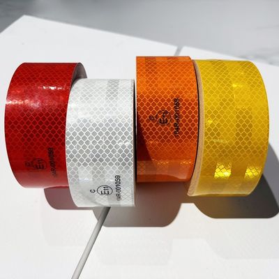 Хорошая цена Настраиваемая рефлекторная лента высокой видимости 104R ECE 2 дюйма для прицепов онлайн
