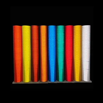 Хорошая цена ASTM D4956 Печатный отражательный лист EGP инженерного класса для дорожных знаков онлайн