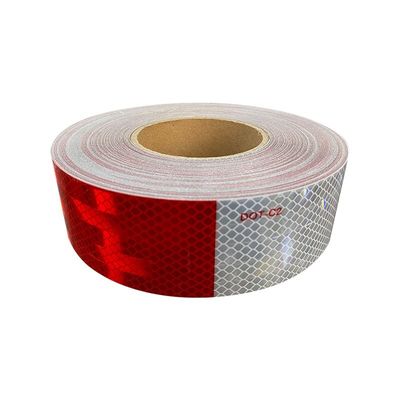 Хорошая цена Самоклеящаяся DOT-C2 Красно-белая призма с ретро-отражающей рефлекторной лентой наклейки для прицепов автомобилей онлайн