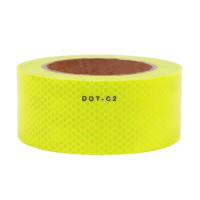 Хорошая цена High Intensity Fluorescent Yellow Green PMMA Micro Prismatic DOT C2 Reflective Tape онлайн