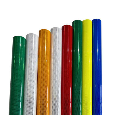 Хорошая цена DG алмазная светоотражающая пленка, соответствующая стандарту ASTM D4956 Type XI, с клейким слоем для дорожных знаков онлайн